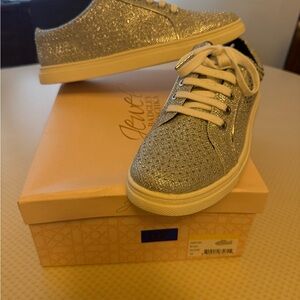 Badgley Mischka Sneakers in a size 10